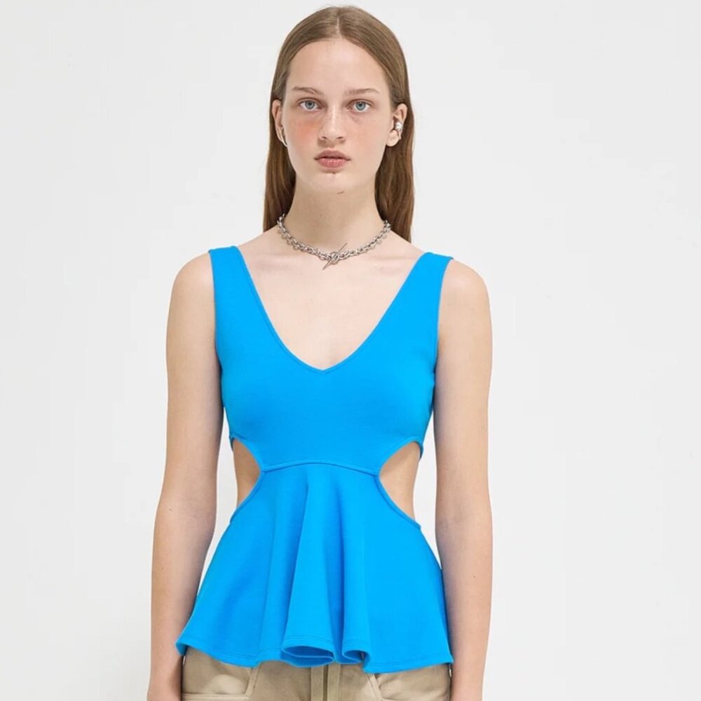 Goen. J Side Cut-out Ruffled Tank Top Sky Blue Size Small